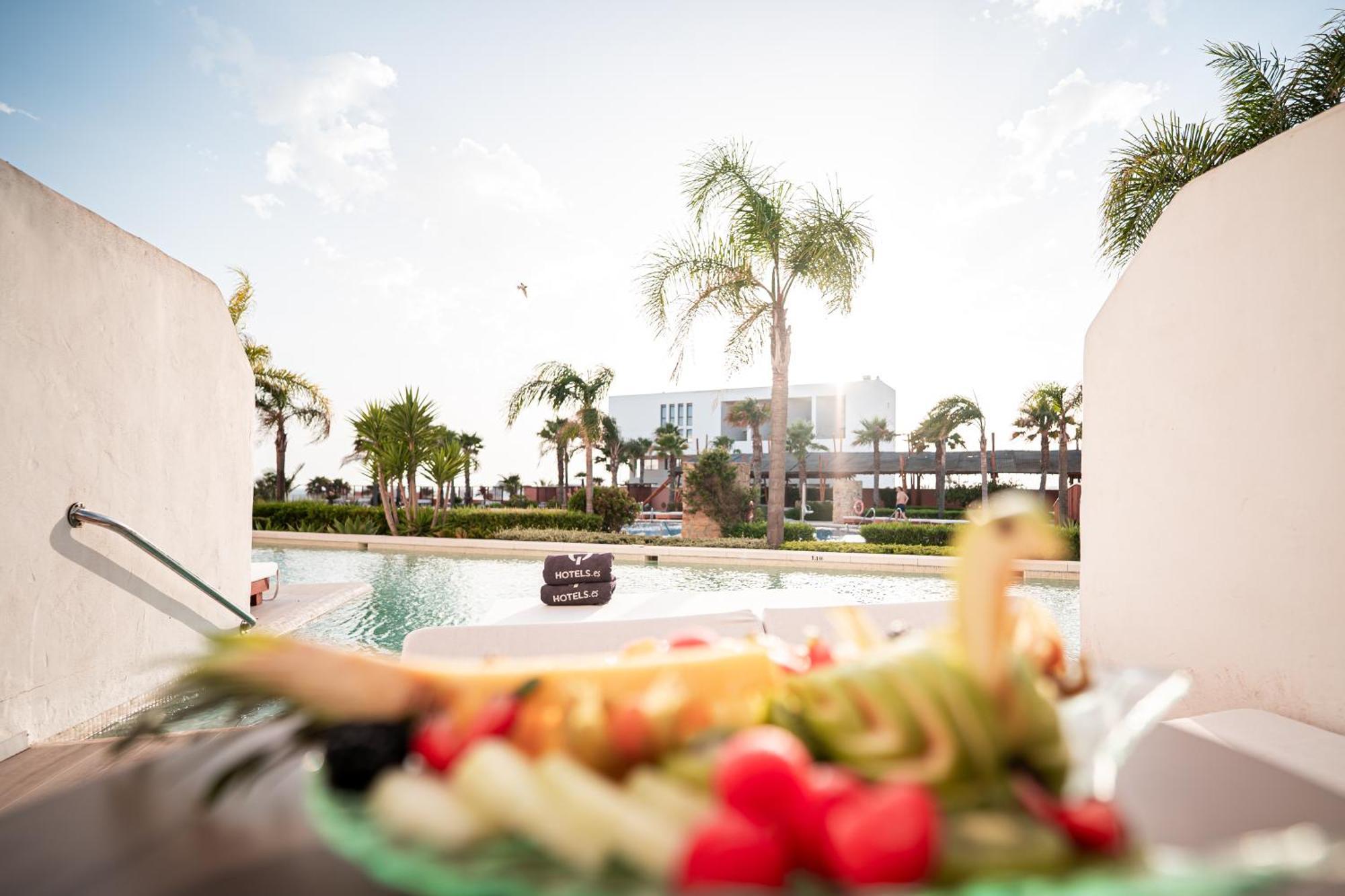 Hotel Zahara & By Qhotels - Adults Recommended